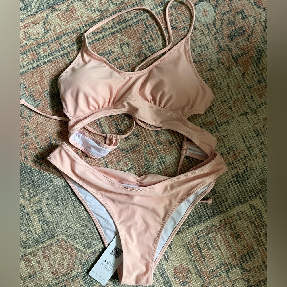NWT Cupshe bathing suit